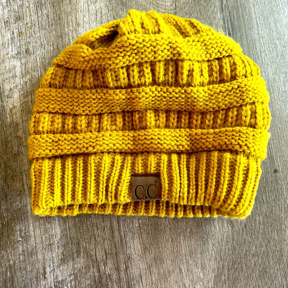 C.C. Womens toboggan
